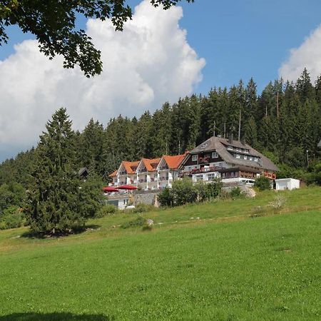 JUFA Hotel Schwarzwald Lenzkirch Exterior foto