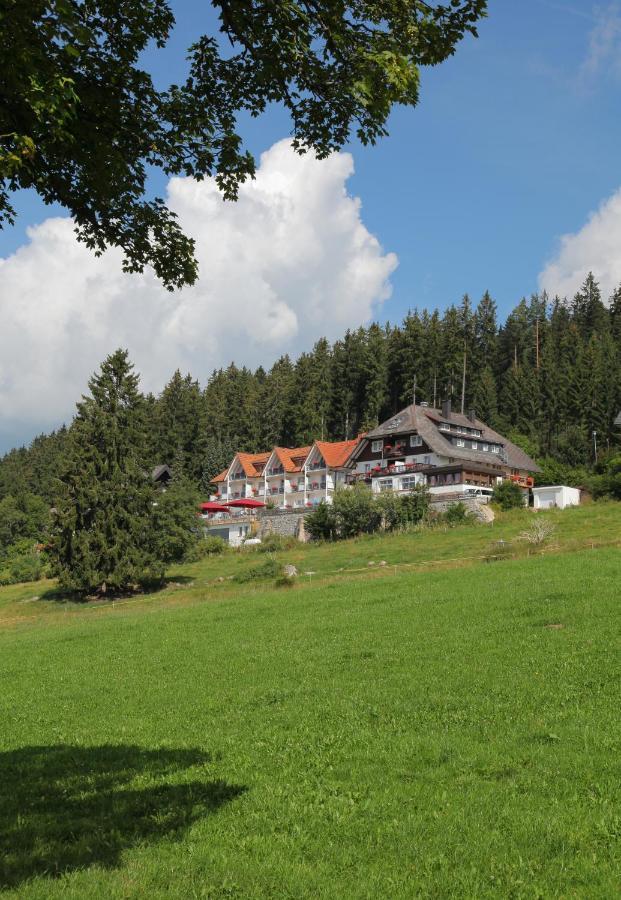 JUFA Hotel Schwarzwald Lenzkirch Exterior foto